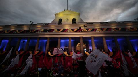 Vista general de la ceremonia celebrada en la Plaza de la Independencia, en Quito (Ecuador).