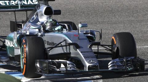 Nico Rosberg, pilotando su Mercedes.