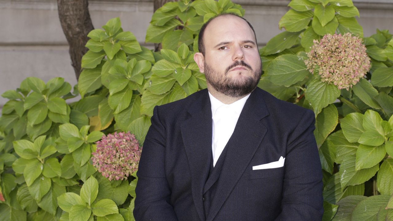 Las imágenes del acto de despedida del buque logístico australiano.Bad Gyal, en uno de sus últimos videoclips, el de la canción «Candela»