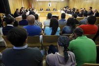 Los acusados en el banquillo de la Audiencia de Lugo