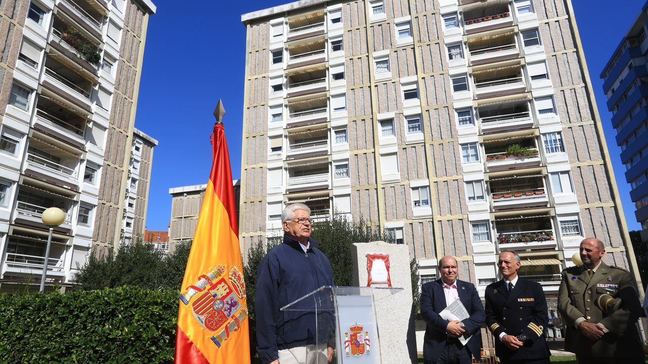 C&eacute;sar Portela, en el acto que reconoc&iacute;a el valor patrimonial del edificio militar dise&ntilde;ado por Xos&eacute; Bar B&oacute;o