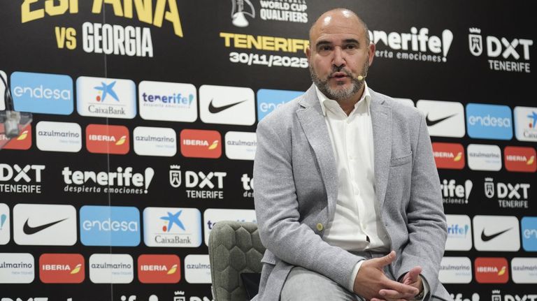 Chus Mateo, seleccionador español de baloncesto masculino: «Aquí hay que intentar acoplar las piezas en un tiempo récord»