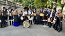El grupo de música tradicional actuó en la investidura del alcalde de Ginebra, natural de Corme.