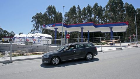 La gasolinera de la PO-531 con las obras más adelantadas, que está ubicada en Barro (A Devesa).