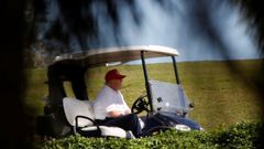 Donald Trump, en una nueva jornada en el campo de golf de su club de Palm Beach