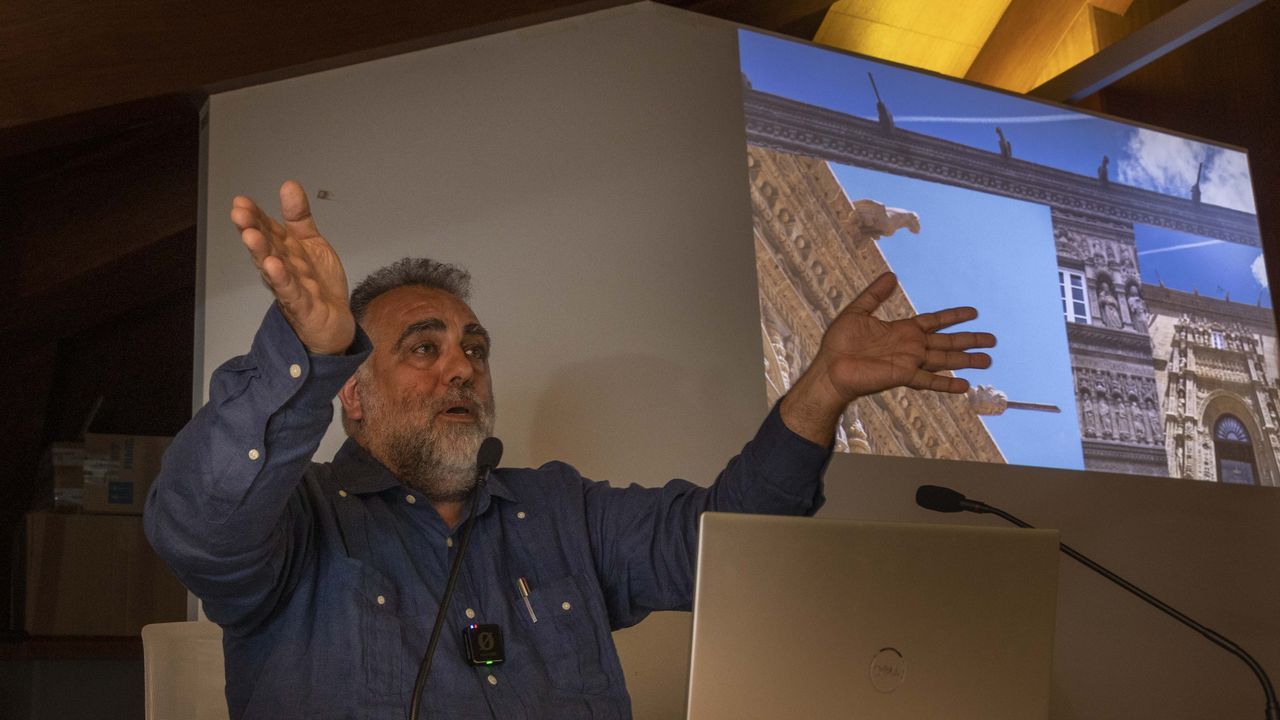 O arquitecto C�sar Portela � o encargado de recuperar o Teatro Cine Fraga