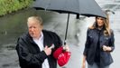 Donald y Melania Trump ya no comparten ni el paraguas