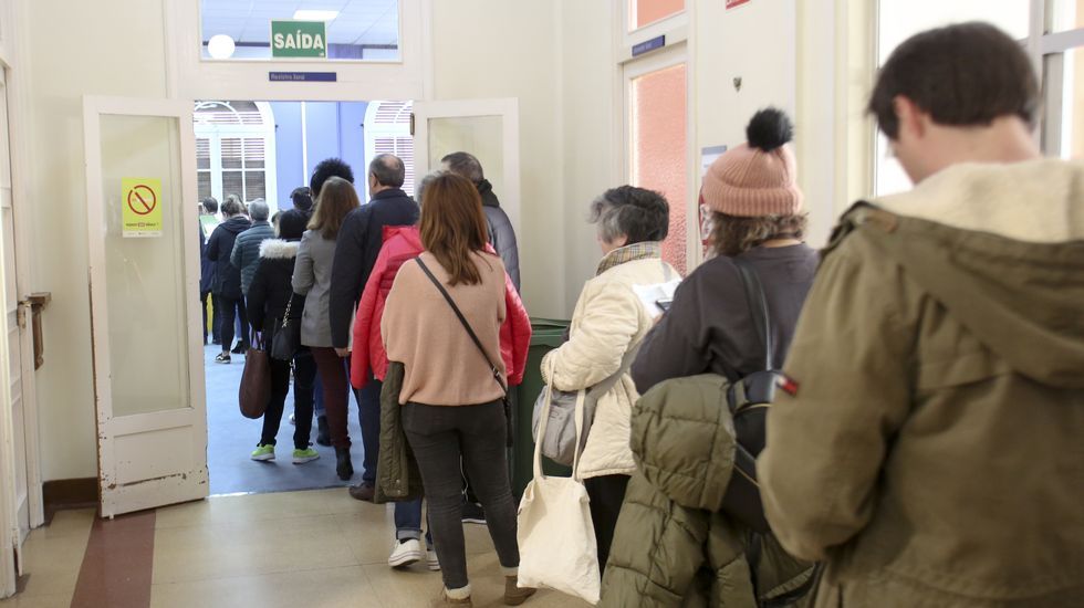Bscate en la Festa do Porco Celta en Sarria.Vendimia en la via de Camio Novo, de la que sale el vino destcado por la Gua Pen