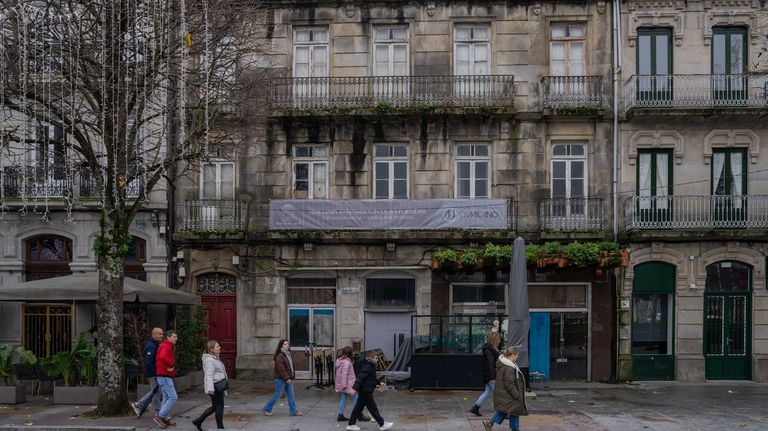 Pisos con bodega a un millón de euros en un edificio histórico del centro de Vigo