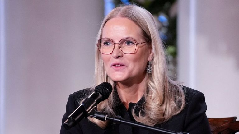 La princesa Mette-Marit se confiesa: «He rozado la muerte dos veces»