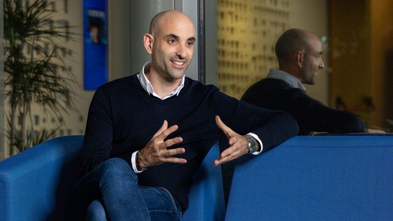 H�ctor Garc�a Tellado, director tecnol�gico y de negocio de Microsoft para la regi�n Europa Sur