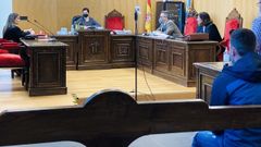 El acusado, durante uno de los juicios celebrados por este asunto en Ourense
