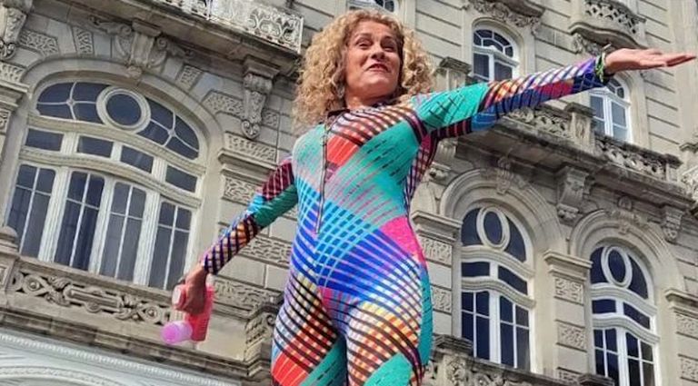 Darbo Yeyé, la fiesta vintage con música en directo en Cangas