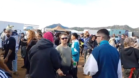 Contin�a la �rave� de fin de a�o en el entorno del embalse de El Cenajo, Albacete