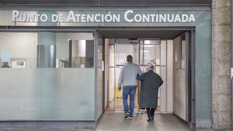 Las bajas laborales repuntan en sanidad y educación, y caen en la función pública