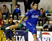 Rial, que ayer hizo cuatro goles, en un partido en Pontevedra.