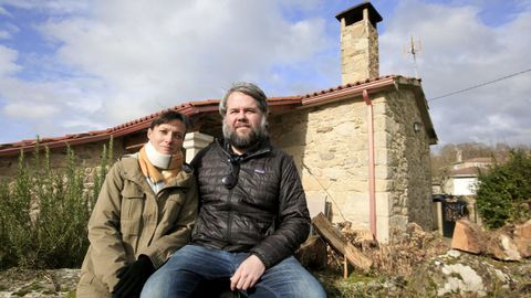 Jason y Judith, una pareja de norteamericanos que se instaló el pasado año en una aldea de Palas de Rei