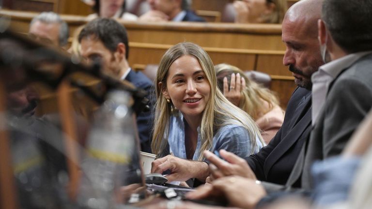 La diputada del PP Noelia Núñez dimite de todos sus cargos por falsear su currículo