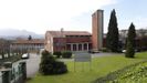El colegio Fundación Masaveu de Oviedo ha suspendido las clases tras el positivo por coronavirus de uno de sus docentes, ante la necesidad de estudiar la posible cadena de transmisión
