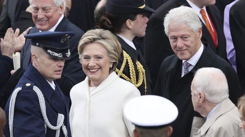 El expresidente Bill Clinton y su mujer Hillary, rival de Trump en las pasadas elecciones. 