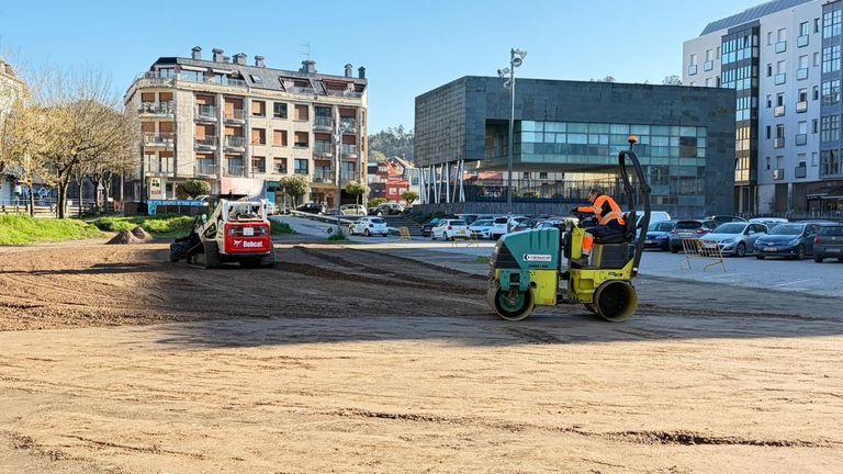 Caldas pone a punto sus aparcamientos disuasorios, que suman más de 1.800 plazas gratuitas cerca del casco urbano