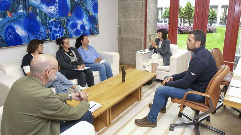 Pontón llama a manifestarse el domingo para demandar «<span lang="gl">un monte limpio, multifuncional e con futuro</span>»