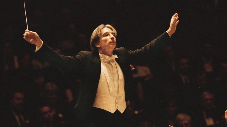 Fallece a los 81 años el gran director de orquesta estadounidense Michael Tilson Thomas