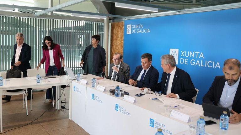 La descentralización del grado de Medicina arranca tibia en quinto curso: 76 estudiantes en Vigo y A Coruña