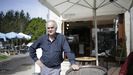 Ceferino Lobato frente a la cafetera