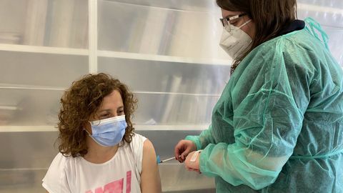 Vacunacin con la segunda dosis de AstraZeneca a menores de 60 aos en Ourense