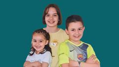 Luc�a y Dar�o, pacientes de PKU, acompa�ados de su hermana menor, Celia. La PKU es un trastorno metab�lico poco frecuente que limita la capacidad de una persona para descomponer las prote�nas y que, si no se controla, puede tener efectos t�xicos acumulativos en el cerebro.