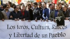Partidarios y detractores de los toros se juntan en Valencia