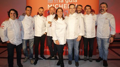 Cocineros gallegos que fueron premiados en la gala de la Guía Michelin del 2015, que se celebró en Santiago