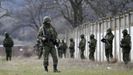 Milicias prorrusas toman una base de Crimea