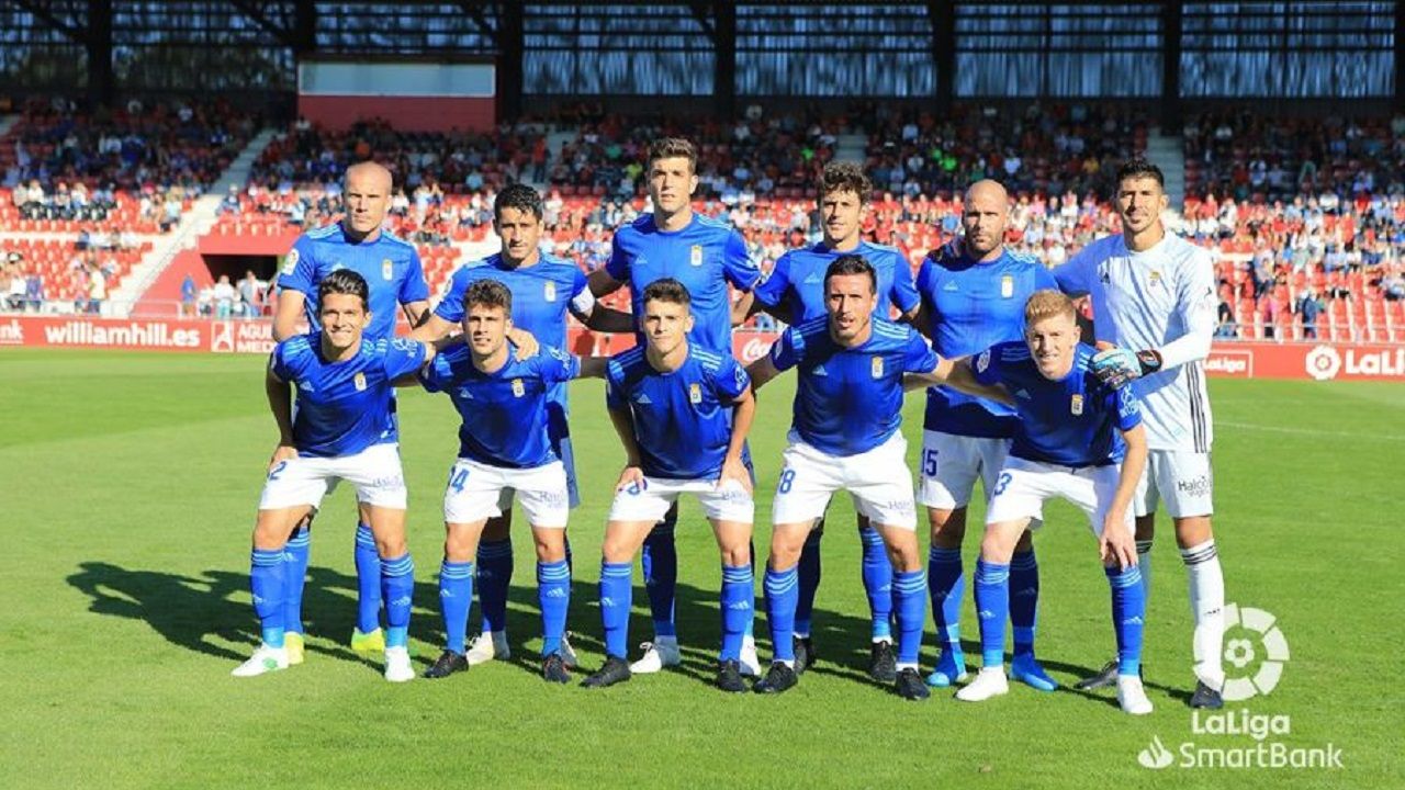 Once inicial del Real Oviedo en Anduva