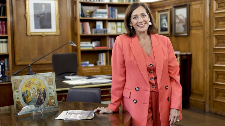Obdulia Taboadela: «Tras la alta velocidad, el reto ahora es impulsar las Cercanías»
