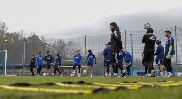 Entrenamiento del Real Oviedo en El Requexón