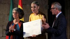 Mariza recogi el premio de manos de los ministros Graa Fonseca y Jos Guirao