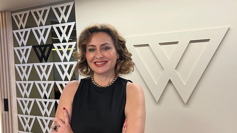 María Teresa, directora del bufete abogados Velázquez & Villa