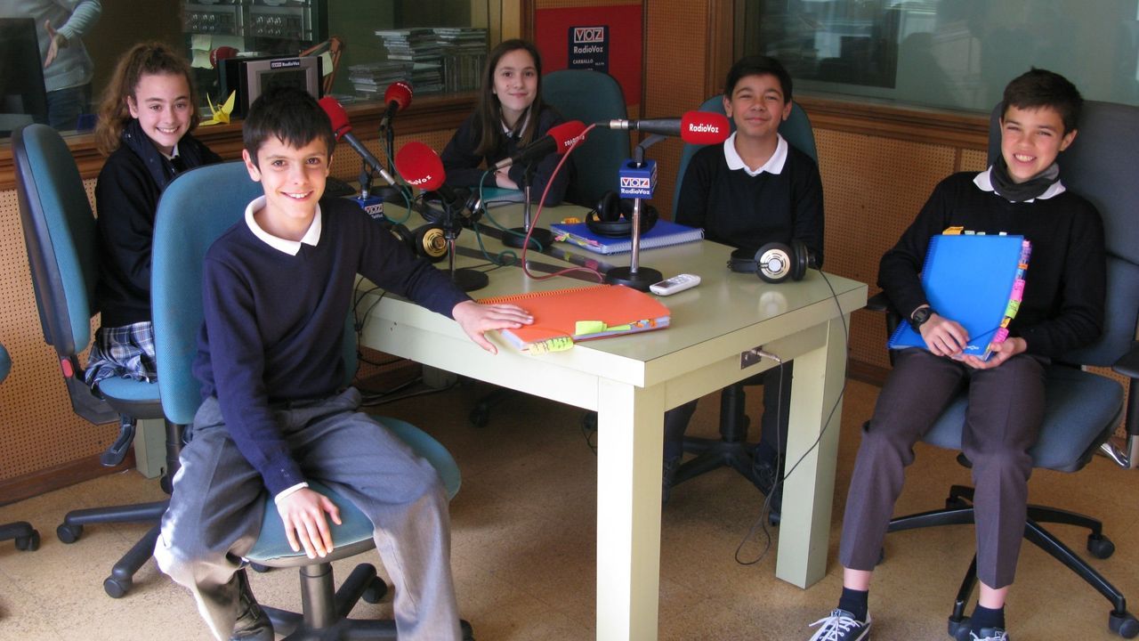 Bscate en la Festa do Porco Celta en Sarria.Vendimia en la via de Camio Novo, de la que sale el vino destcado por la Gua Pen