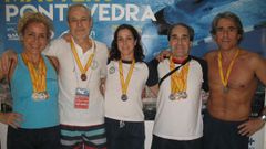 Carlos Garca Colomo, a la derecha, en una imagen de archivo con sus hermanos Cristina, Antonio, Maite y Manuel, durante un campeonato en Pontevedra