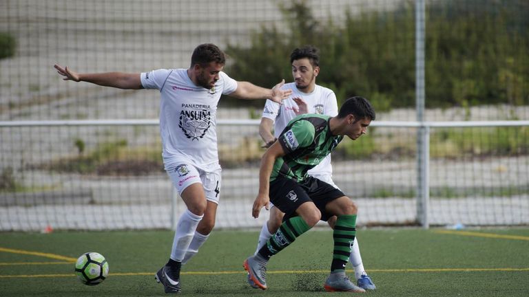 El Covadonga y el Allariz, en imagen de archivo de un partido del 2018, empezarán en el subgrupo B