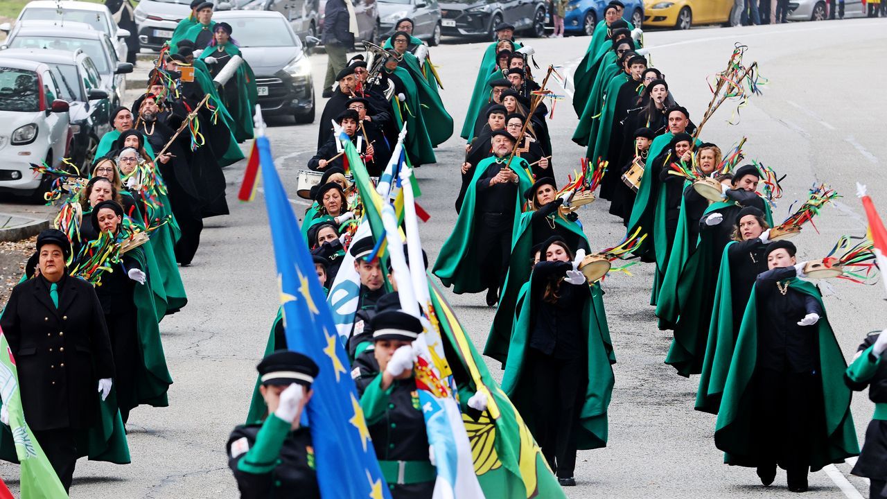 250 participantes en el Certamen de Rondallas de Vigo.Un fotograma de �Sir�t�, el filme de �liver Laxe que cuenta con dos nominaciones en los Globos de Oro.