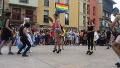 La marcha arcoiris conquista Oviedo