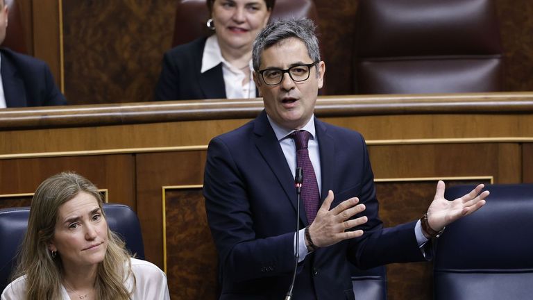 El PP acusa al Gobierno de amedrentar a los jueces y compara a Bolaños con un ministro de Orbán
