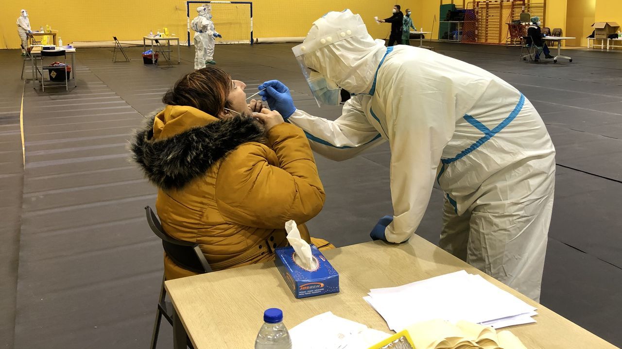 Cribado realizado en la primera quincena de este mes en el pabelln de Guitiriz.Vista exterior del Hospital de Lugo