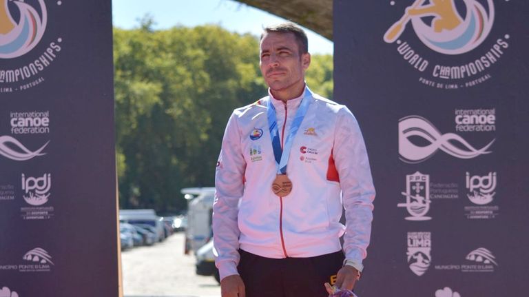 Tono Campos, no podio do Mundial do 2022
