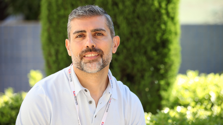 Jaime Lozano, alergólogo: «Muchas veces el problema de las picaduras no es la picadura, sino el rascado»