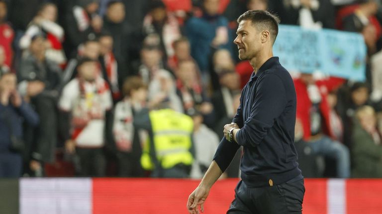 Xabi Alonso, un parón instalado en el diván