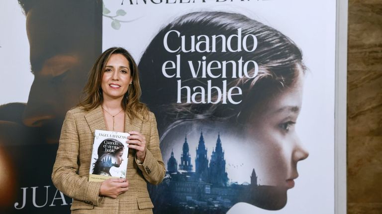 Ángela Banzas, finalista del Premio Planeta: «Estoy ya gestando nuevos personajes, aunque no pueda escribir más que cuatro palabras juntas»